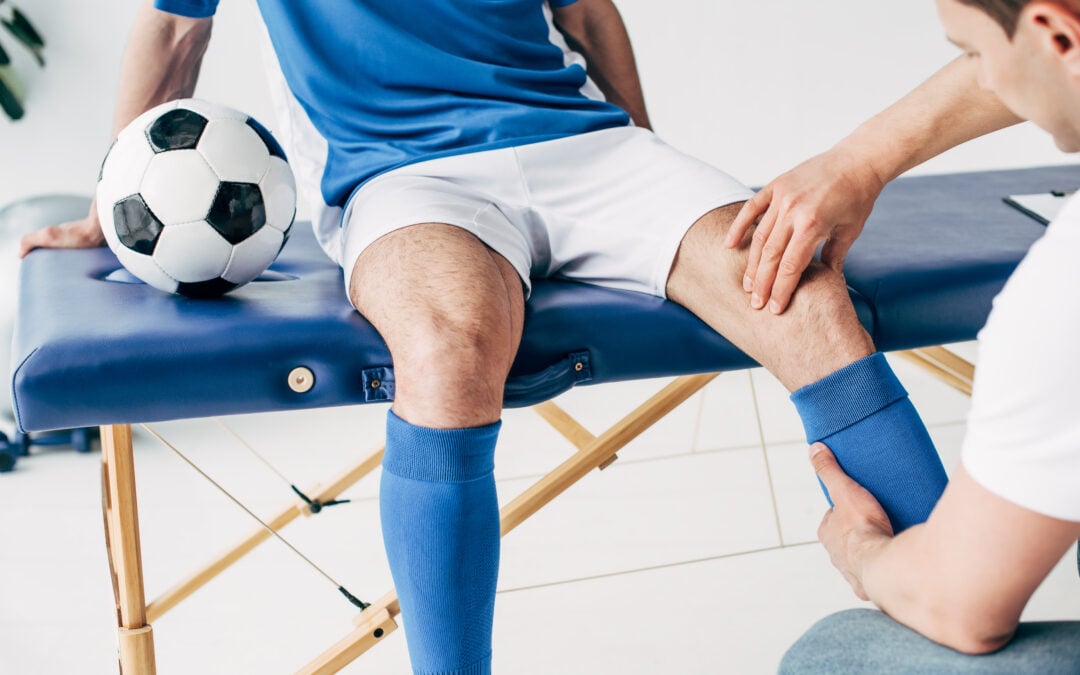 Massage Therapy vs. Physical Therapy for Pain and Recovery